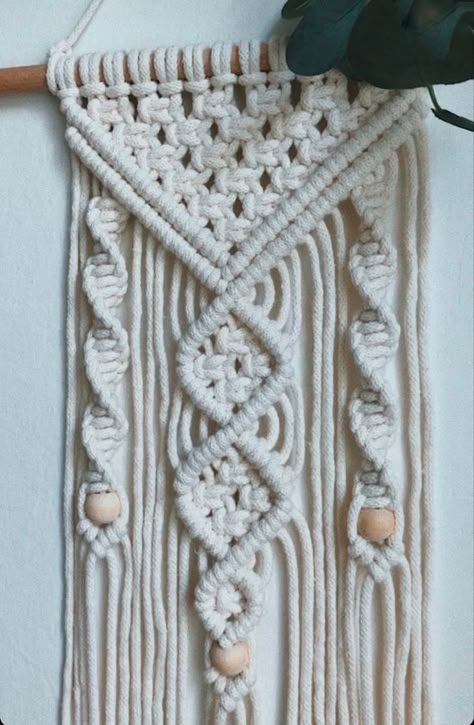 Easy Macrame Wall Hanging Simple, Macrame Hanging Wall Decor, Medium Macrame Wall Hanging Tutorial, Macrame Wall Hanging With Beads Tutorial, Macrame Wall Pattern, Free Macrame Patterns Wall Hangings Easy, Big Macrame Wall Hanging Diy, Macrame Wall Hangings Tutorial, Macrame Wall Hanger Tutorial