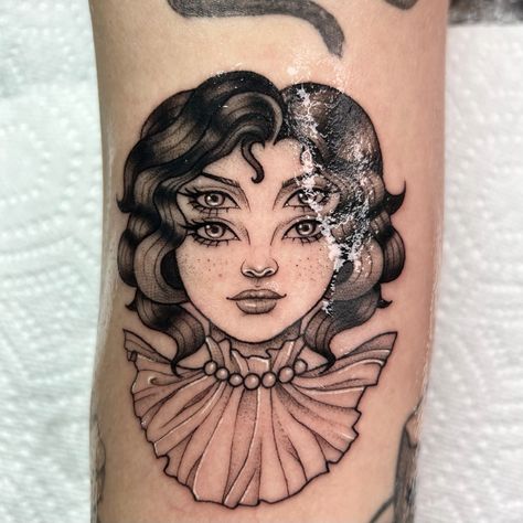 Tattooed Lady Tattoo, Victorian Era Tattoo, Victorian Tattoos For Women, Victorian Woman Tattoo, Vampire Lady Tattoo, Victorian Lady Tattoo, Victorian Tattoo Vintage, Victorian Gothic Tattoo Ideas, Victorian Tattoos