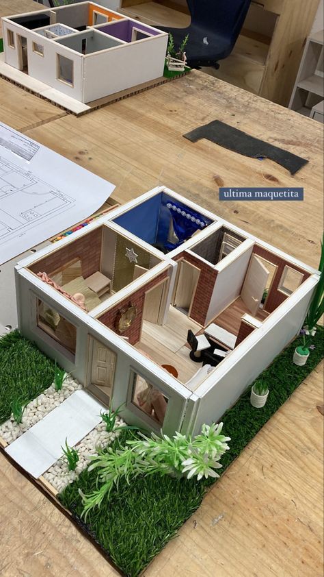 Mini Models Architecture, Miniature House Model Architecture, House Model For School Project, Maket Architecture Ideas Design, House Model Architecture, Architectural Maquette, Scale Model Architecture, Maquette Architecture, House Diorama