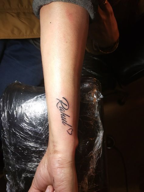 Rahul name tattoo made on wrist. Call-whatsapp us at 8826602967 for appointment Rahul Tattoo Name, Rohit Name Tattoo, Rahul Name Tattoo Design, Rahul Name Logo, Rahul Tattoo, Bf Name Tattoo Ideas, Lifeline Tattoos, Black Pen Drawing, Name Tattoos On Wrist