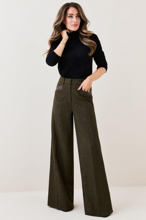 Tweed Suit Women, Lydia Millen, Gorgeous Crochet, Trousers Women Wide Leg, Bags Pattern, Lawyer Fashion, Stylish Summer Outfits, Elegant Attire, Crochet Girls