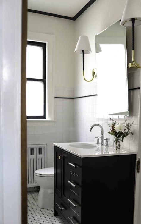 Deco Powder Room, Art Deco Powder Room, White Bathroom Inspiration, Green Countertops, Cream Paint Colors, Chicago Interior Design, Black White Bathrooms, Attic Bedroom Designs, Bathroom Plan