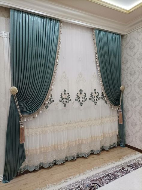 Pattern Curtains Living Room, Curtain Ideas For Living Room, Curtain Designs For Bedroom, Fancy Curtains, Window Curtain Designs, Curtains Living Room Modern, Geometric Curtains, Unique Curtains, Black Shower Curtains