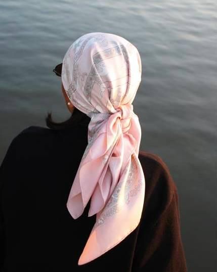 Iphone In Hand, Christian Veiling, Blank Image, Scarf Outfits, Headwrap Hairstyles, Pirate Fashion, Head Wrap Styles, Hair Wrap Scarf, Hijab Style Tutorial