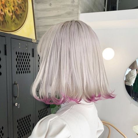 Japanese Hair Dye Ideas, Japanese Dyed Hair, Japanese Hair Dye, Japanese Hair Color, Dipped Hair, Dip Dye Hair, Hair Color Options, Dyed Hair Inspiration, Wacky Hair