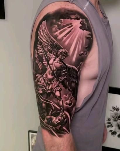 Christian Half Sleeve Tattoo Men, Arhangel Mihail Tattoo, Angel Tattoo Shoulder, Arch Angel Tattoo, Guardian Angel Tattoo For Men, Arcangel Tattoo, Shoulder Tattoo For Men, Arm Tattoos For Men, Saint Tattoo