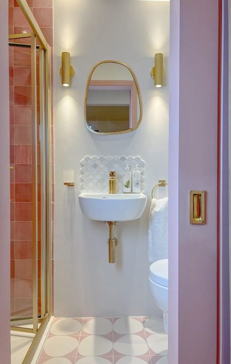 Fun Downstairs Toilet Ideas, Real Bathrooms, Small Bathroom Mirrors, Small Shower Room, Grey Bathroom Furniture, Oval Mirror Bathroom, Green Bathroom Furniture, Blue Bathroom Furniture, Small Bathroom Layout