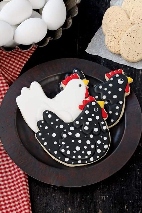 Chicken Cookies, Cookies Decorated With Royal Icing, Farm Cookies, Chicken Cake, Cute Chicken, Cookie Tutorials, Summer Cookies, Sugar Cookie Designs, Pretty Cookies