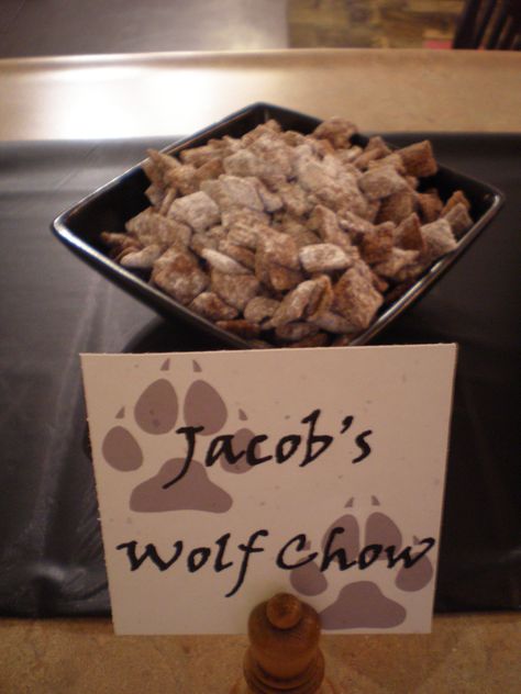 Wolf Themed Birthday Party Food Ideas, Wolf Theme Birthday Party, Wolf Food Ideas, Twilight Birthday Party Decorations, Twilight Movie Night Party, Twilight Themed Party Snacks, Twilight Party Snacks, Twilight Themed Dinner, Twilight Watch Party Snacks