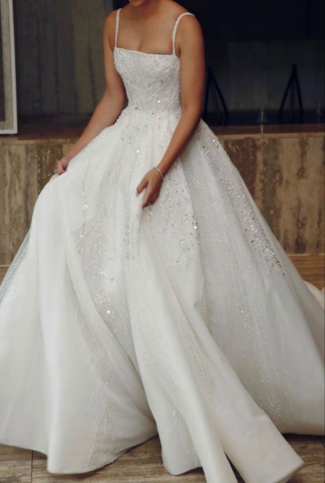 Unique Wedding Dresses Sparkly, Ballgown Wedding Dress For Petite, Bridal Corset Bustier Wedding Dresses, Elegant Wedding Dress Diamond, Vintage Wedding Gown Aesthetic, Wedding Hair Transition Up To Down, Floofy Wedding Dresses, Wedding Dress With Scoop Neckline, Aline Sparkly Wedding Dress