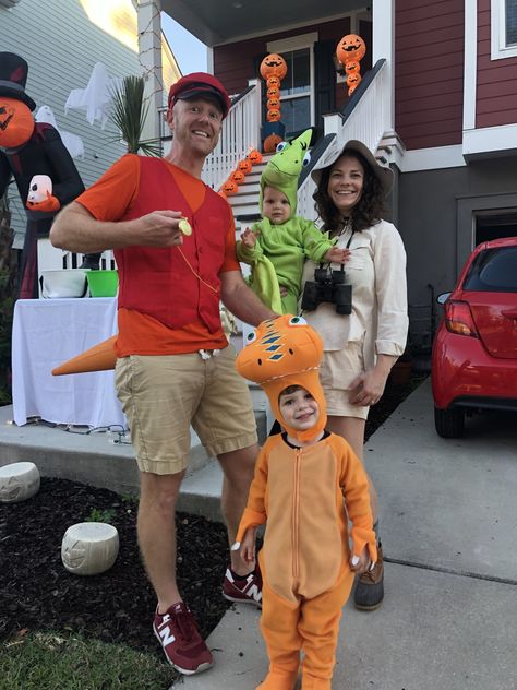 Train Costume, Family Themed Halloween Costumes, Make A Dinosaur, Conductor Hat, Dino Costume, Family Halloween Costume, Themed Halloween Costumes, Dinosaur Train, Treat Ideas