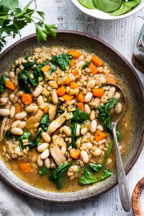 Instant Pot Bean Soup with Pearl Barley Slow Cooker Bean Kale And Barley Soup, 13 Bean Soup Instant Pot, Instant Pot 16 Bean Soup Recipe, Instant Pot Pearl Barley, Instant Pot Bean Soup No Soak, Instant Pot Beans Recipe, Barley Recipe, Soup Beans, Barley Soup