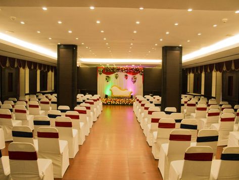 Banquet Halls Vaughan , wedding venues Vaughan. Banquet Hall Design Interiors, Banquet Hall Design, Marriage Hall, Wedding Tent Decorations, Wedding Banquet Hall, Hall Designs, Church Branding, Arch Molding, Down Ceiling Design