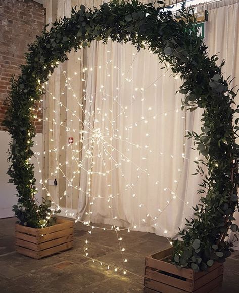 Vintage Prom Decorations, Enchanted Forest Prom Theme Ideas, Fantasy Prom Theme, Spring Dance Themes Middle School, Ball Themes Formal, Semi Formal Decorations, Prom Set Up Ideas At Home, Prom Ideas Decorations, Prom Decoration Ideas