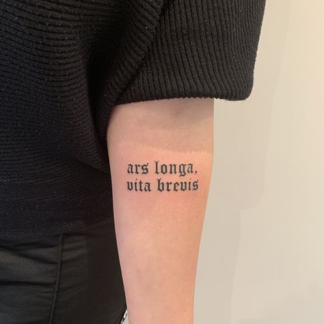 Latin gothic by @ellepleure Gothic Tattoo Quotes, Latin Letters Tattoo, Latin Font Tattoo, Gothic Tattoo Writing, Latin Writing Tattoo, Tattoo Font Gothic, Goth Word Tattoo, Immortal Tattoo Text, Goth Writing Tattoo