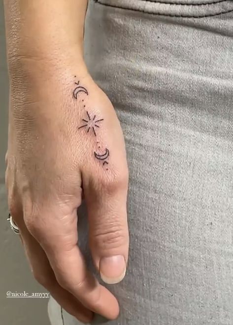 Hand Tattoo Matching, Side Palm Tattoo, Side Palm Tattoo Hands, Sun And Moon Hand Tattoo, Moon Hand Tattoo, Palm Tattoo, Finger Tats, Palm Tattoos, Tattoo Hand