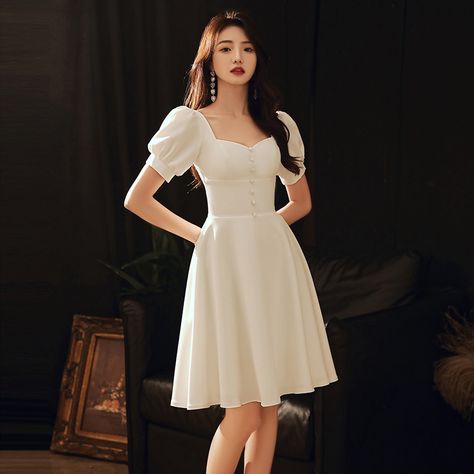 Name:short sleeve homcoming dress,cute white midi dressMaterial:blendedColor:As shown in figure color or custom colorneckline:squareBack details:backless,bandageFeatures: mermaidThis dress could be custom made, there are no extra cost to do custom size and color.&ltp&gt1, If the color is customized, please note the color & card number.</p>&ltbr/>&ltp&gt2,You can choose standard size or custom size . If dress is custom made, we need to size as following:</p> White Dress Date Outfit, White Short Frock, Graduation Dress Midi, White Dress Korean, White Dress Aesthetic, White Dresses Online, White Knee Length Dress, White Skirt Outfits, Cocktail Dresses With Sleeves