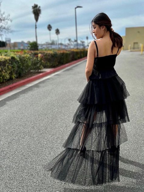 Black tulle skirt outfit