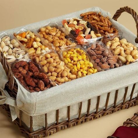 Snack Gift Baskets, Honey Roasted Peanuts, Butter Toffee, Snack Gift, Wedding Gifts Packaging, Gourmet Gift Baskets, Fruit Gifts, בר מצווה, Snack Attack