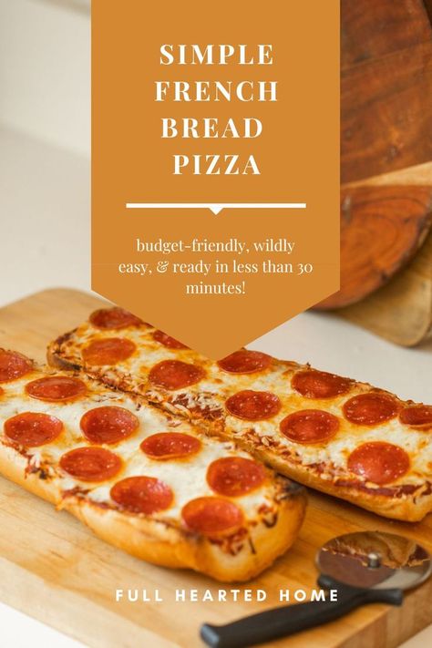 Bread Pizza Recipe, Pizza Bread Recipe, Pizza Oven Recipes, Pizza Recipes Pepperoni, Homemade French Bread, French Bread Recipe, French Bread Pizza, Budget Friendly Dinner, Pizza Ingredients