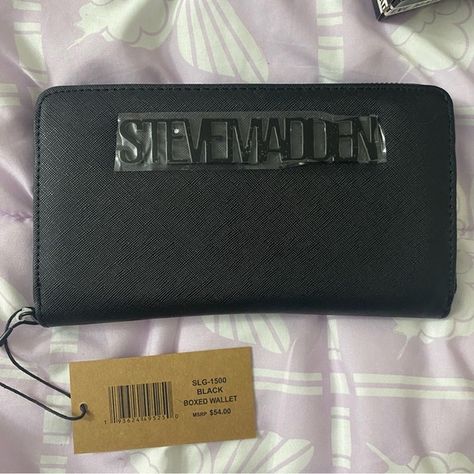 Steve Madden Wallet Black With Card Holder Zip Steve Madden Wallet, Steve Madden Handbags, Steve Madden, Zip Pockets, Card Holder, Coin, Wallet, Tags, Jewelry Watches