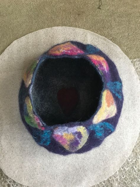 Remembering how to make felt. – Felting and Fiber Studio Crochet Felted Bowl, Fiber Studio, Felted Bowls, Wool Felt Projects, Felt Projects, Wet Felt, Lavender Sachets, Plastic Box Storage, Wet Felting