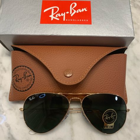 Nwt Men’s Ray Bans Aviators With Tags, In Box With Case And Cleaning Cloth Ray Ban Sunglasses Mens, Rayban Sunglasses Mens, Manifesting 2024, Sunglasses Wayfarer, Original Wayfarer Classic, Ray Bands, Ray Ban Round Sunglasses, Black Round Sunglasses, Ray Ban Sunglasses Wayfarer