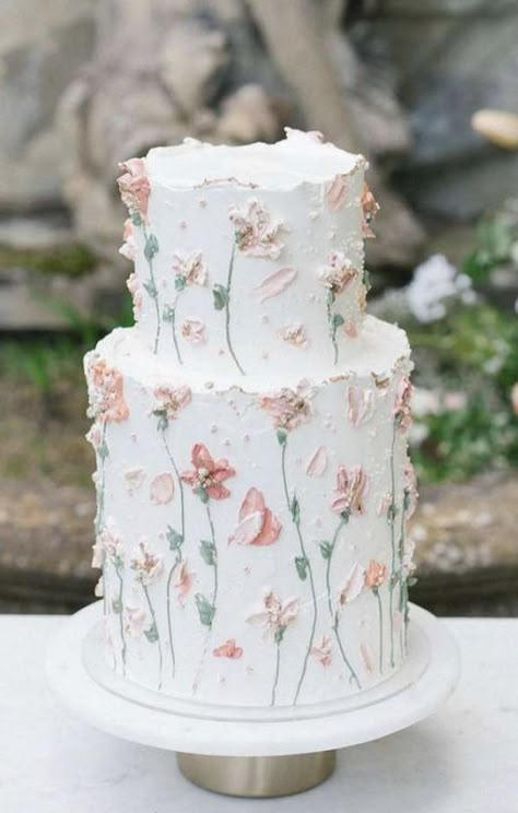 Whimsical Wedding Cakes, Pretty Wedding Cakes, Creative Wedding Cakes, Wildflower Baby Shower, Dream Wedding Cake, Floral Wedding Cake, Dream Wedding Decorations, Floral Wedding Cakes, Baptism Cake