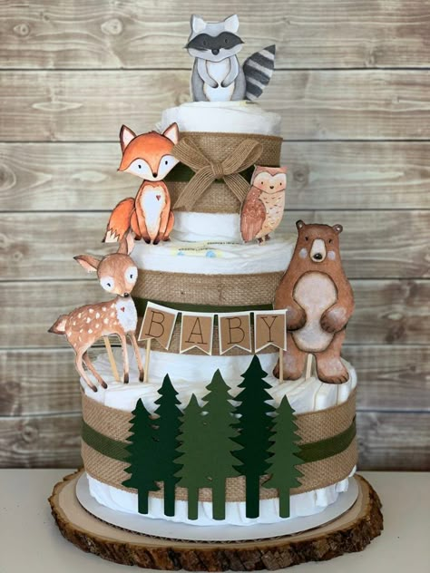 Woodland Diaper Cake, Gateau Baby Shower Garcon, Woodland Forest Baby Shower, Woodland Creatures Baby Shower, Forest Animal Baby Shower, Woodland Baby Shower Decorations, Forest Baby Showers, Boy Baby Shower Ideas, Fox Baby Shower