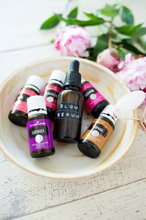 Young Living Oils Recipes, Essential Oil Anti Aging, Living Oils Recipes, Diy Serum, Essential Oils For Face, Essential Oil Beauty, Young Living Essential Oils Recipes, Making Essential Oils, Diy Essentials