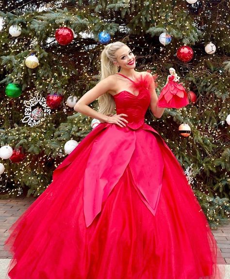 Christmas Barbie Costume, Holiday Barbie Costume, Micarah Tewers, Barbie Cosplay, Barbie Costume, Christmas Barbie, Awesome Sauce, Im A Barbie Girl, Barbie Style