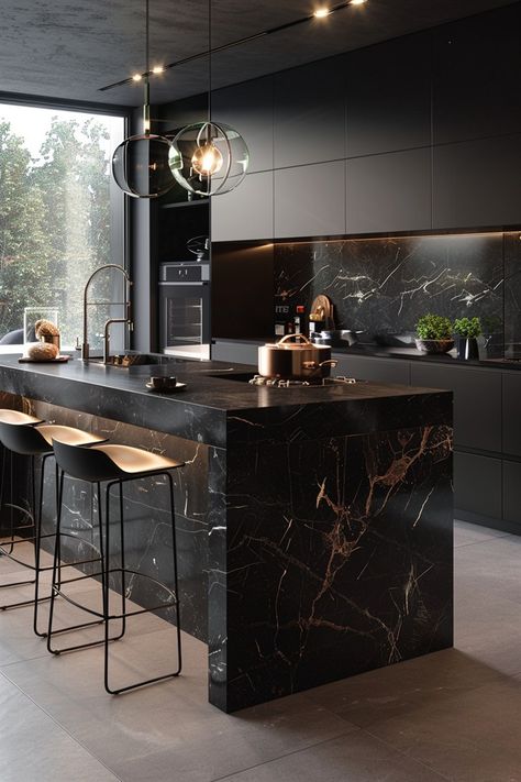 44 Black Kitchen Ideas That Never Go Out of Style - DecorWithEva Stunning Kitchens Modern, Luxury Black Kitchen, Top Kitchen Designs, Bella Collina, Kabinet Dapur, Condo Kitchen, Kitchens Luxury, Kitchen Interiors, Dark Kitchen