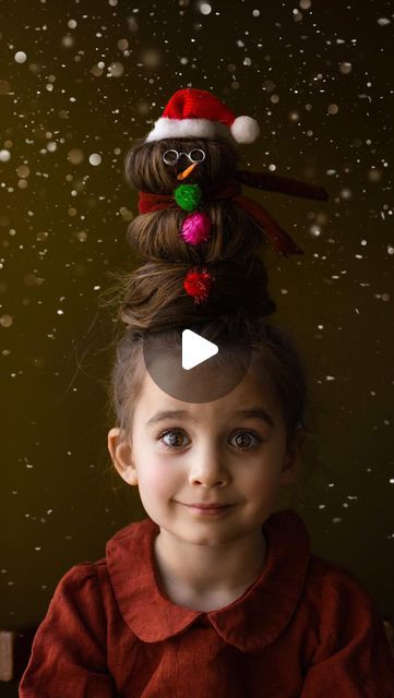 456 likes, 39 comments - greyoakandsage on December 21, 2022: "☃️❄️💙 #snowmanbun #crazyhairday #christmashair #snowman #holidayparty" Crazy Hair Day Christmas, Whoville Hairstyles Easy, Christmas Crazy Hair, Grinch Hairstyles, Creative Ugly Christmas Sweater, Cindy Lou Who Hair, Whoville Hair, Dance Hair, Wacky Hair Days