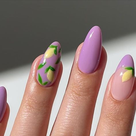 𝗦𝗶𝗺𝘂 ♡ on Instagram: "Lemons on purple 🥹🍋💜 swipe left for tutorial👀  Using @kiaraskynails - code SIMLYNAIL10 for 10% off  Rings @bohomoon - code SIMLYNAIL for 10% off  *affiliate  ____ #nailart #nailsoinstagram #nailinspo #gelnails #naildesign #nailsnailsnails #cutenails #summernails #prettynails" Purple Yellow Nails, Purple And Yellow Nails, Nail Vibes, Fruit Nail, Lemon Nails, Creative Nail Art, Fruit Nail Art, Tough As Nails, Yellow Nails