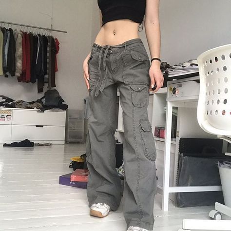 Genrovia - Plain Straight Leg Cargo Pants Goth Pants, Black Wide Leg Jeans, Streetwear Cargo Pants, Fairycore Clothes, Hip Hop Pants, Street Jeans, Retro Pants, Denim Decor, Black Jeans Women