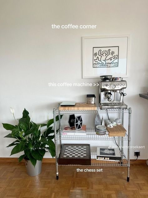 Ikea Omar, Flat Decor, Studio Apt, Coffee Bar Home, Coffee Corner, Bar Home, Apartment Decor Inspiration, Space Ideas, Coffee Station