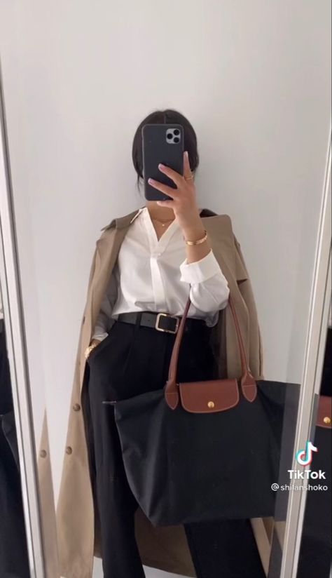 Le Pliage Outfit, Longchamp Le Pliage Outfit, Longchamp Outfit, Longchamp Bag, Fashion Fits, Professional Outfits, Looks Style, Business Outfits, Fall Winter Outfits