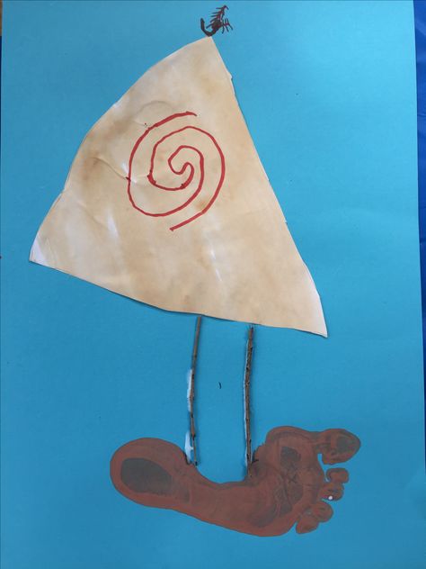 Moana canoe craft as designed and created by my 5 year old son Moana Crafts For Toddlers, Moana Craft, Moana Canoe, April Lesson Plans, Moana Crafts, Toddler Lessons, Lesson Plans For Toddlers, Toddler Ideas, Group Crafts