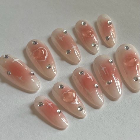 Trendy 3d Nails, Press On Gel Nail Designs, Aura Gem Nails, 3d Hearts Nails, Pressed On Nails Design, Press On Nail Designs Almond, Diy Gel Press On Nails, Cute Nails 3d, 3d Heart Nail Designs