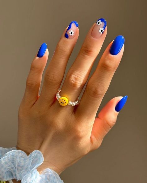 38 Blue Nail Designs To Try - Beauty Bay Edited Bright Blue Nails, Cobalt Blue Nails, Dark Nail Designs, Blue Nail Color, Dark Blue Nails, August Nails, Bunny Nails, 2024 Nails, Squoval Nails