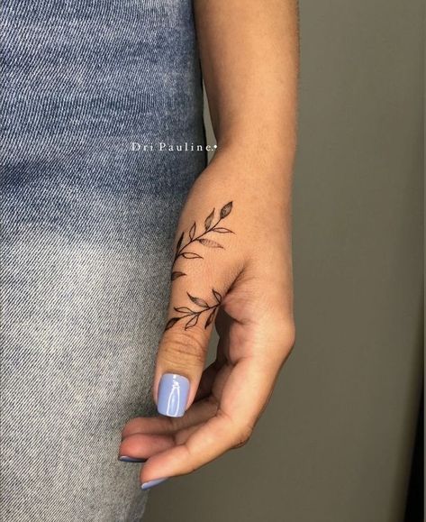 Leaves Tattoo On Hand, Leaf Tattoo On Hand, Unique Cute Tattoos For Women, Hand Tattoos For Women Flowers, Wrist Hand Tattoos For Women, Inner Elbow Tattoos For Women, Thumb Tattoo, Finger Tattoo Ideas, Thumb Tattoos