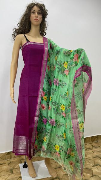 Cotton by mangalagiri pattu mangalagiri handloom top and dupatta @ Top(2.5m): cotton by mangalagiri pattu kanchi border handloom topDupatta(2.5m): cotton by mangalagiri pattu pure digital printed handloom dupattaPrice:3100+shipTo Buy, click here or Whatsapp image to chat directly with us: Whatsapp on+ 91 9502316419 Mangalagiri Cotton Dress Designs, Kalamkari Dress Material, Kalamkari Dress, Pattu Dress, Dress Designs For Stitching, Kalamkari Dresses, Dress Materials Cotton, Frock Dress, Long Frocks