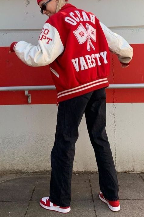 Worldwide shipping🌎 Whatsapp/IMess:+84812895447❤️ https://linktr.ee/tipify.ru ⬅️⬅️ The best reps ever in the world #bestever #worldwideshipping #nicesneaker Varsity Jacket Aesthetic, Varsity Jacket Style, Red Varsity Jacket, Varsity Jacket Outfit, Red Streetwear, Fits Aesthetic, Causal Outfits, Balenciaga Track, Future Outfit