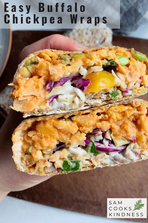 Buffalo Chickpea Wraps that use simple ingredients and take only minutes to make. These wraps are vegan, oil free and can be made gluten free! Chickpea Wrap, Easy Vegan Meals, Buffalo Chickpea, Wraps Easy, Vegan Oil Free, Vegan Sandwiches, Gluten Free Wraps, Quick Vegan, Vegan Wraps