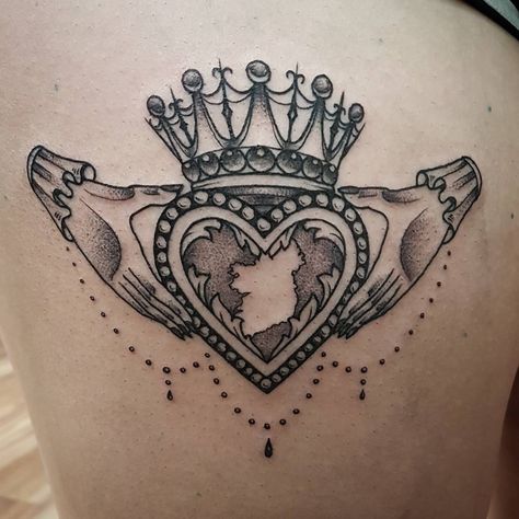 Claddagh Tattoo | Tattoo Ideas and Inspiration Claddagh Ring Tattoo, Irish Claddagh Tattoo, Gaelic Tattoo, Claddagh Tattoo, Tattoo Dublin, Ring Tattoo Designs, Shamrock Tattoos, Crown Tattoo Design, Irish Tattoos