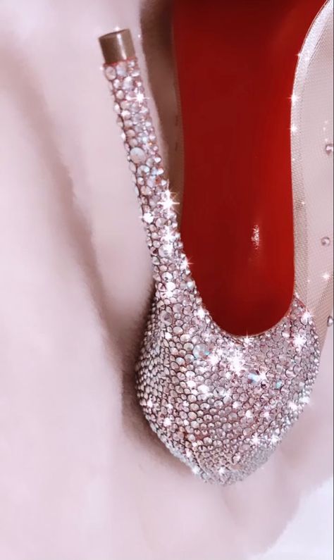 Louboutin Aesthetic, Strass Shoes, Sparkly Things, Wedding Shoes, Christian Louboutin, Diamond Necklace, Sparkle, Bed, Quick Saves