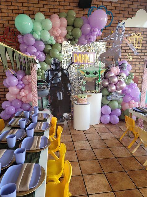 Yoda Birthday, Cooking Party, Disney Party, Baby Showers, Birthday Decorations, Party Ideas, Star Wars, Birthday Party, Baby Shower