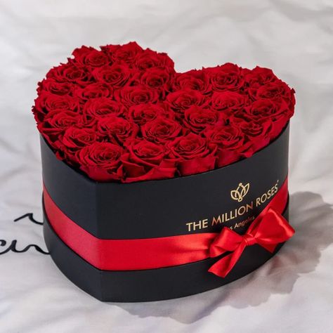 The Million Roses heart shaped box of premium roses preserved for 3 years The Million Roses, Million Roses, Ribbon Flowers Bouquet, Luxury Bouquet, Luxury Flower Bouquets, Fancy Flowers, Valentines Gift Box, Red Rose Bouquet, Flower Gift Ideas