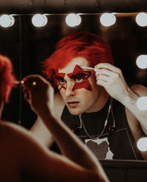 Awsten Knight, Red Hair, Cow, Paint, On Twitter, Makeup, Twitter, Red, Hair