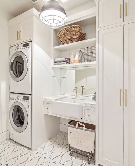 Washer Dryer Laundry Room, Stacked Laundry Room, Small Laundry Room Makeover, Laundry Room/mud Room, Tiny Laundry Rooms, Dream Laundry Room, Laundry Room Closet, Mudroom Laundry Room, Laundry Room Layouts